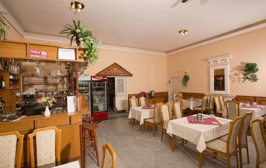 Hotel Francoise Balatonlelle Luaran gambar