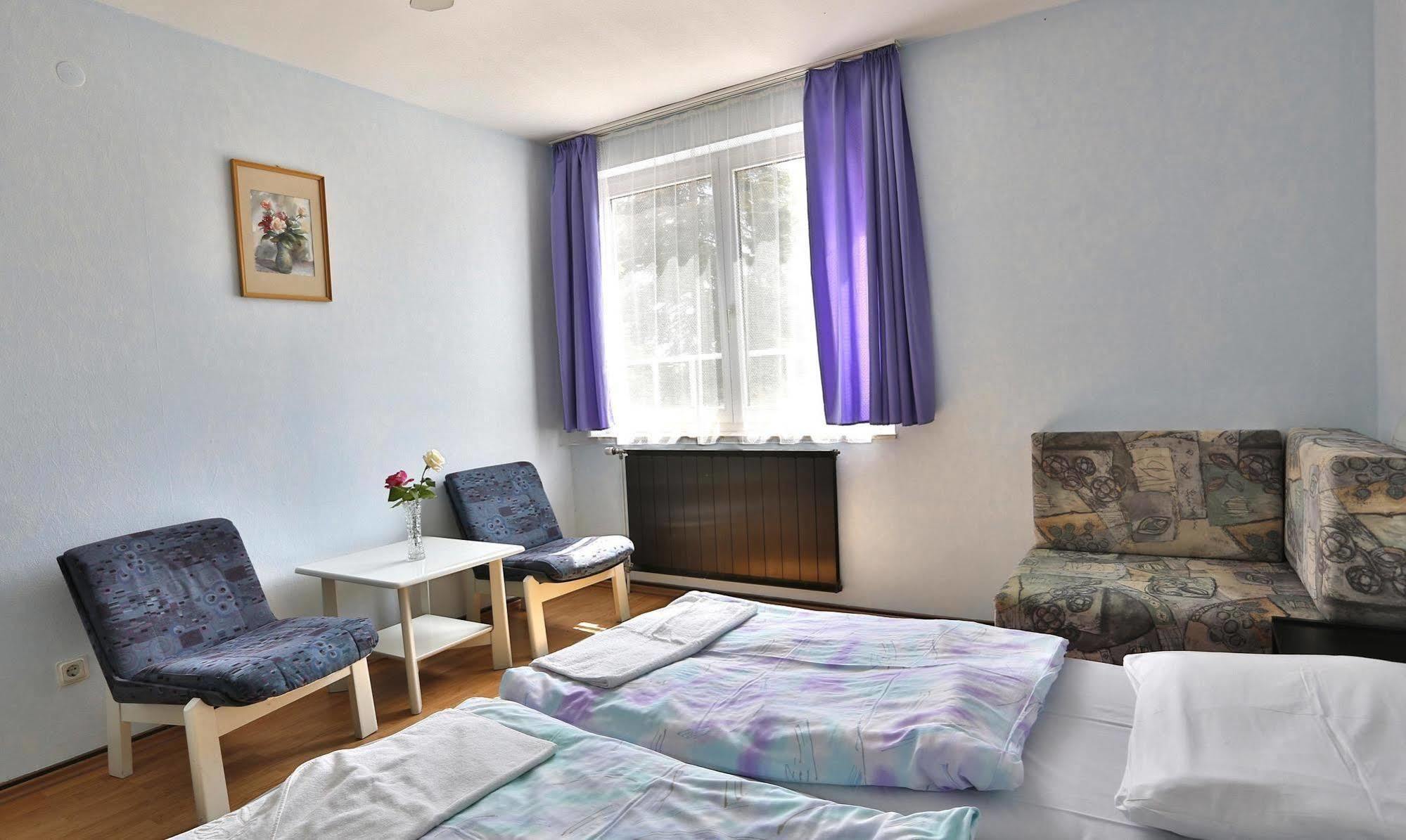 Hotel Francoise Balatonlelle Luaran gambar
