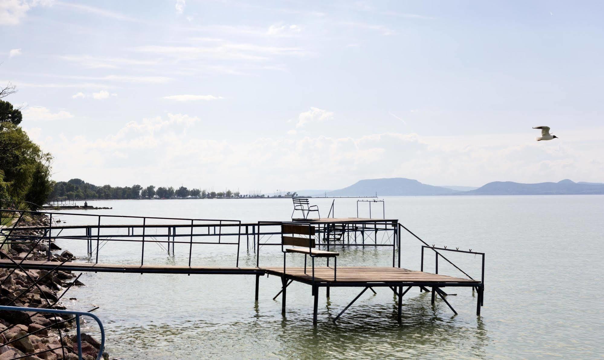 Hotel Francoise Balatonlelle Luaran gambar