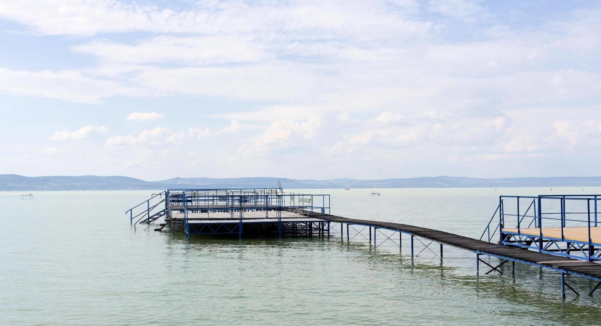 Hotel Francoise Balatonlelle Luaran gambar